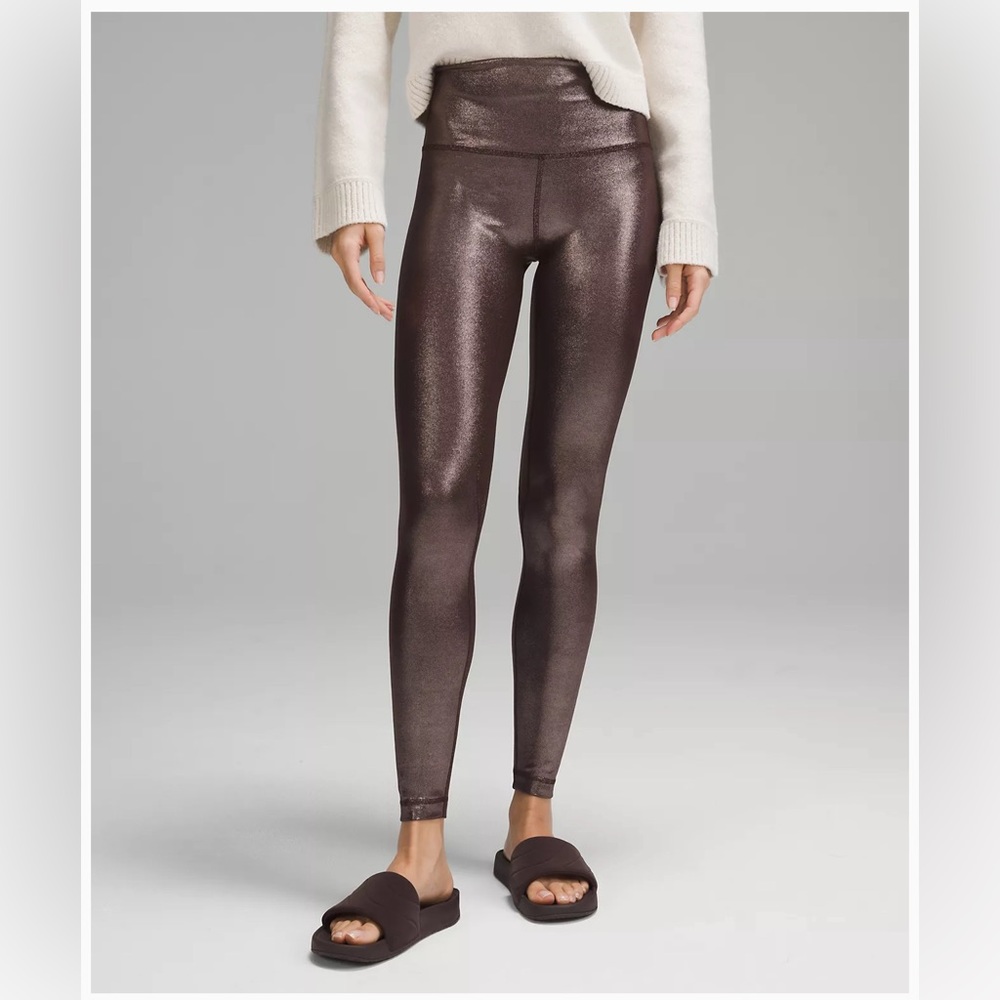 Lululemon shine size 4 nwt